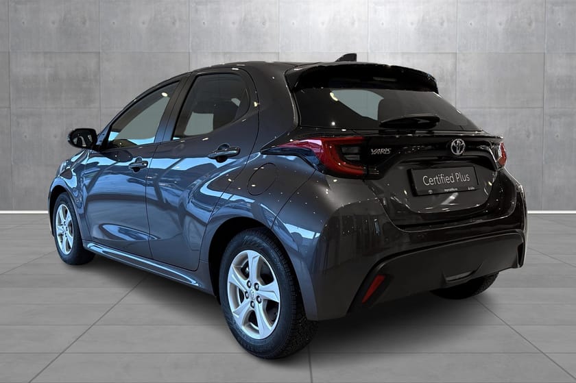 Bilde 3 av Toyota Yaris Hybrid /LETTKJØRT/RYGGEKAMRA/ACTIVETECH/