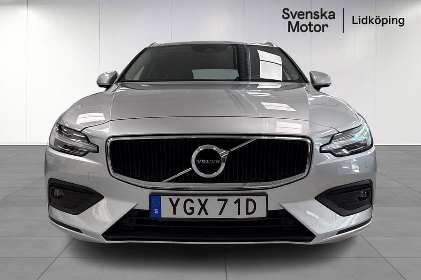 Bild 2 av Volvo V60 D3 Geartronic Momentum Advanced I Navigation I Apple CarPlay I