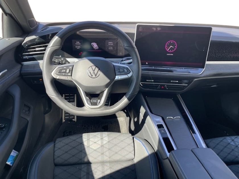 Bild 4 av Volkswagen Passat Variant eHybrid R-Line black 272hk DSG