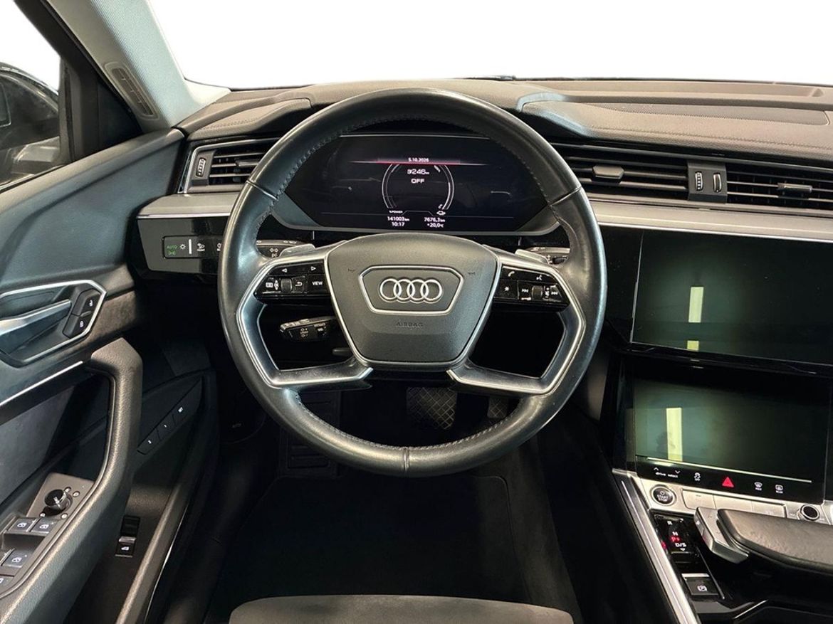 Audi Audi e-tron 55 quattro — bild 11