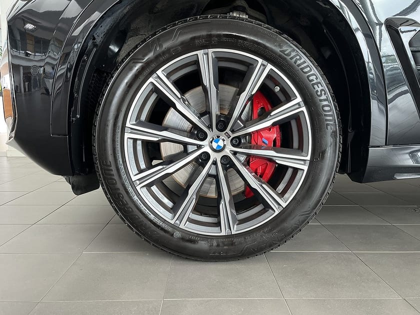 Bild 4 av BMW X5 xDrive30d M Sport Pro Innovation Drag H/K ComfortAccess