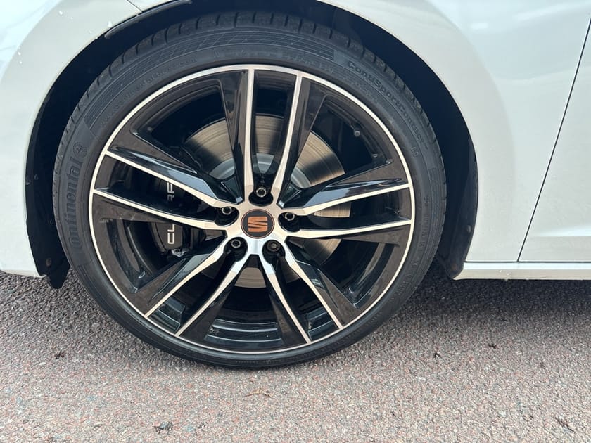 Bild 4 av SEAT León Cupra ST SPORTSTOURER 2.0 TSI 300 4DRIVE DSG7