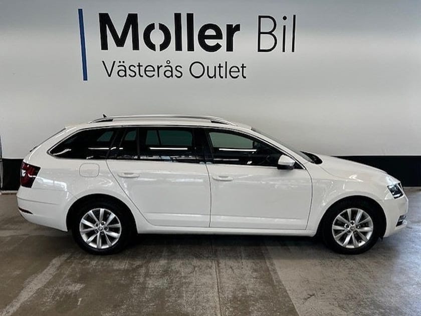 Bild 5 av Škoda Octavia Kombi Skoda Combi Style TSI 115hk Drag Värmare B-kamera Gps
