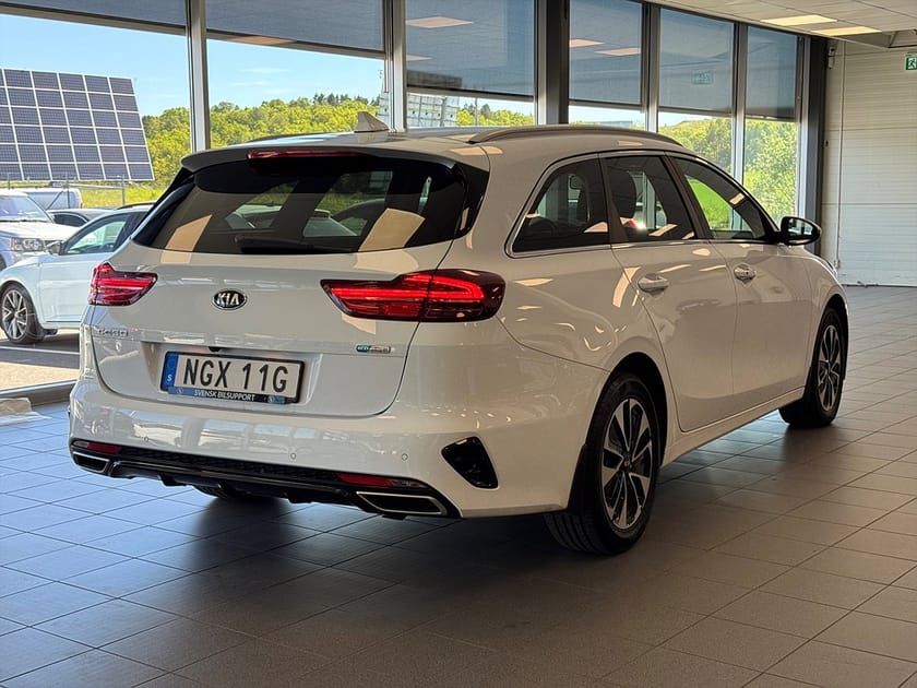 Bild 2 av Kia Ceed Sportswagon Plug-in Hybrid Kamera Carplay