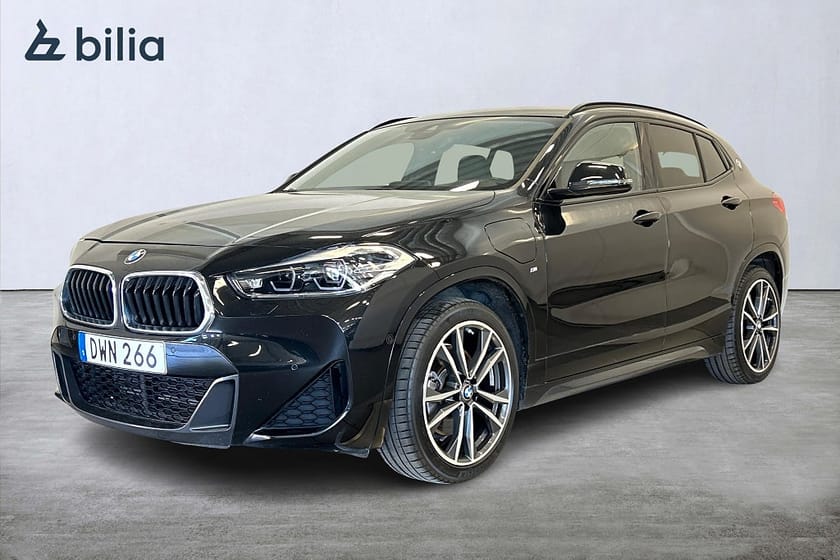 Bild 1 av BMW X2 xDrive25e Steptronic/M Sport/HUD/H&K/Minnesstol