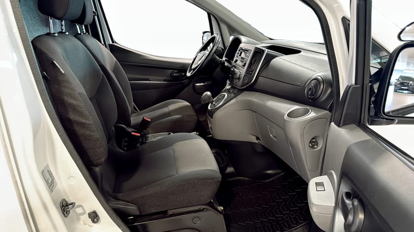 Bild 3 av Nissan e-NV200 Van COMFORT PLUS 40 KWH BLIND FD BLIND SSD