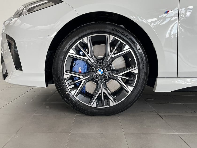 Bild 4 av BMW M135 xDrive M135i fr. 3.997 kr/mån H/K 18" Rattvärme Sportstol