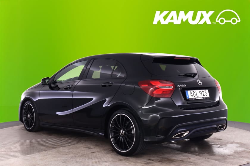 Bild 5 av Mercedes-Benz A 180 AMG Night Package  Navi Skinn P