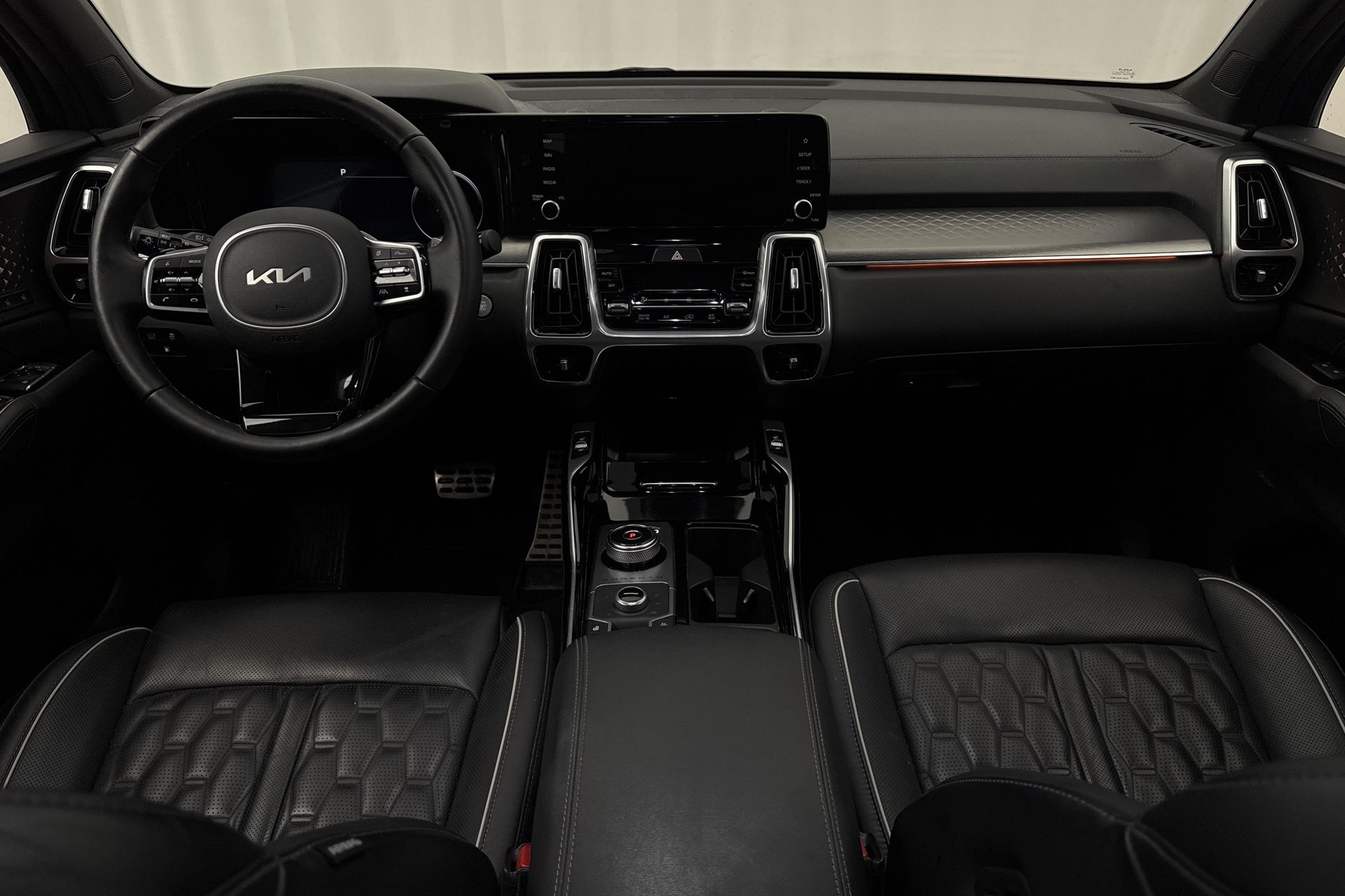 Kia Sorento 1.6 T-GDI Plug-in-Hybrid 2022, bild 7/10