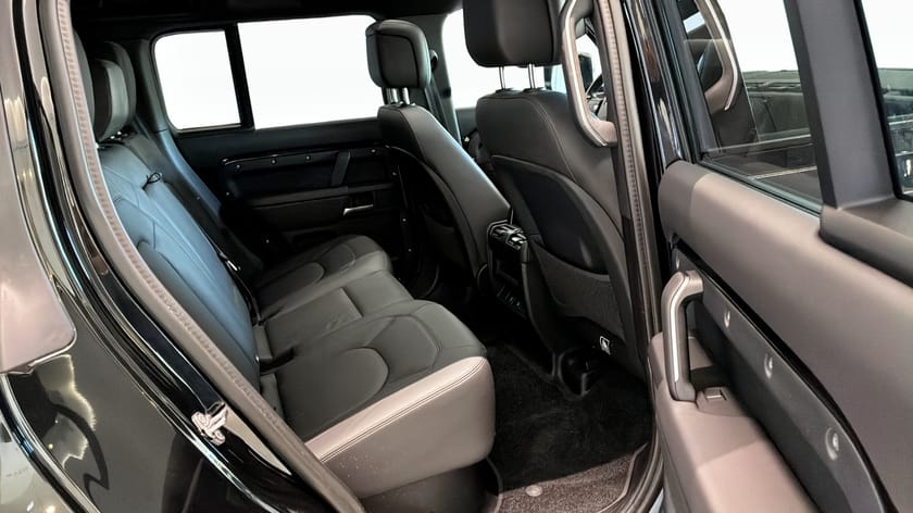Bild 5 av Land Rover Defender P300e PHEV 110 X-DYNAMIC HSE