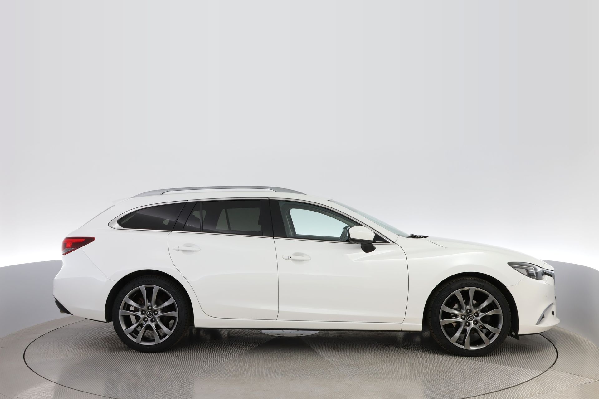 Mazda 6 Wagon 2,2 SKYACTIV D-AWD 2016, bild 5/10
