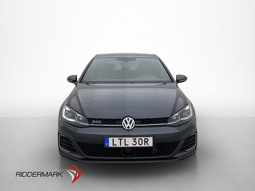 Bild 2 av Volkswagen Golf GTE 204hk Värmare CarPlay 0.20 l/mil