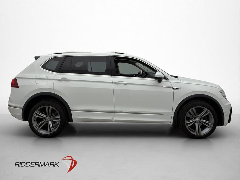 Bild 4 av Volkswagen Tiguan Allspace 7-sätes TDI 4M R-line 7-Sits Värmare Drag