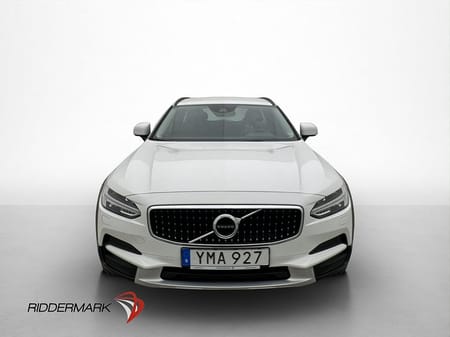 Volvo V90 Cross Country D4 AWD Kinetic VOC Värm CarPlay Drag