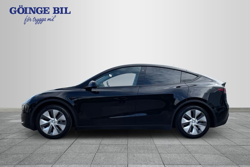 Bild 5 av Tesla Model Y Standard Range RWD Dragkrok/Panorama/Batterihälsa 95,1%