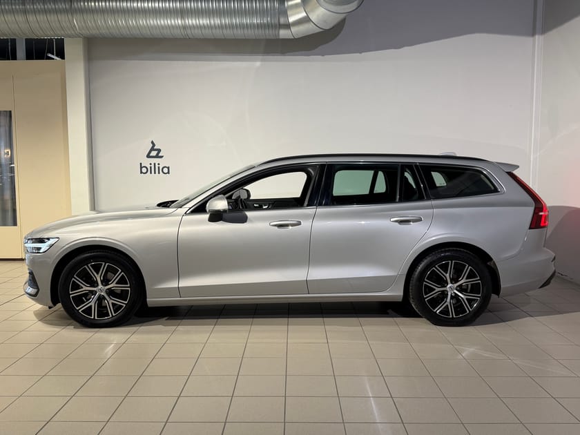 Bild 3 av Volvo V60 B4 Bensin Core | Adaptiv farthållare | On Call