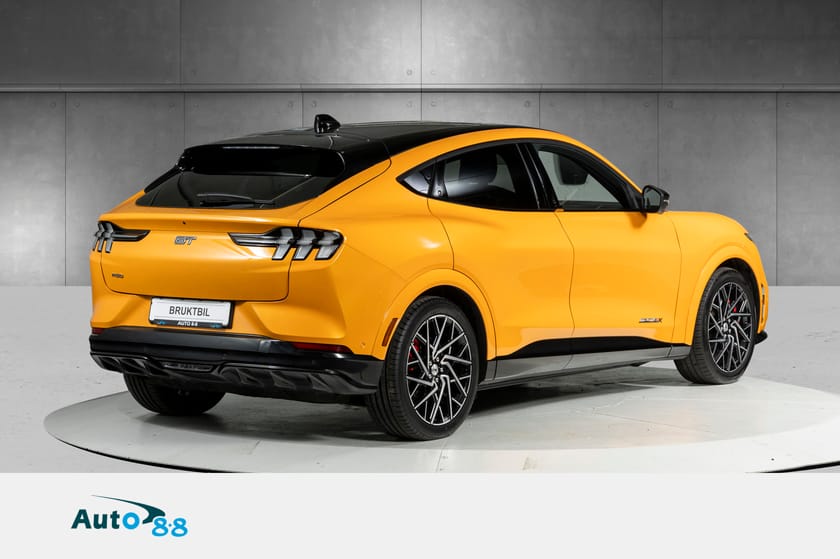 Bilde 4 av Ford Mustang Mach-E GT | Panorama | Brembo | B&O | Matrix