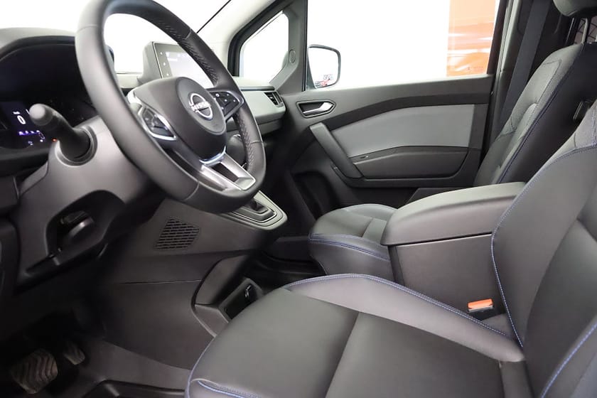 Bild 3 av Nissan Townstar EV 2.2t VAN ELECTRIC 45KWH N-CONNECTA L1 LOADING DSD