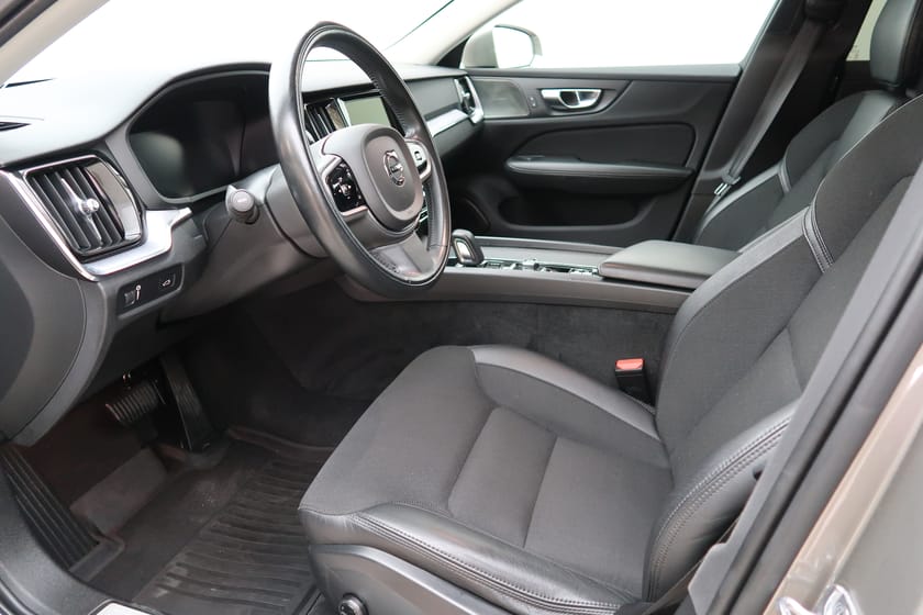 Bild 4 av Volvo V60 Cross Country B4 AWD Diesel Adv SE, Drag