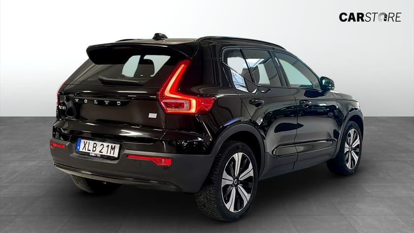 Bild 2 av Volvo XC40 Recharge Plus Edition 231Hk / Styrassistans / Kamera / Navi
