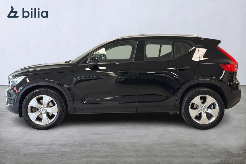 Bild 3 av Volvo XC40 D4 AWD Momentum Edition | DRAGKROK | Teknikpaket PRO