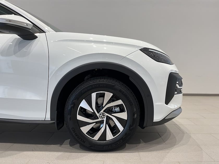 Bild 3 av Volkswagen T-Roc 1.5 ETSI 150 HK DSG7
