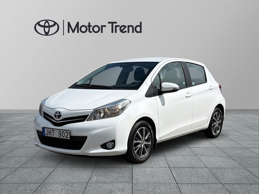 Bild 1 av Toyota Yaris 5-dörrar 1.33 Dual VVT-i Active,99hk,12.600mil