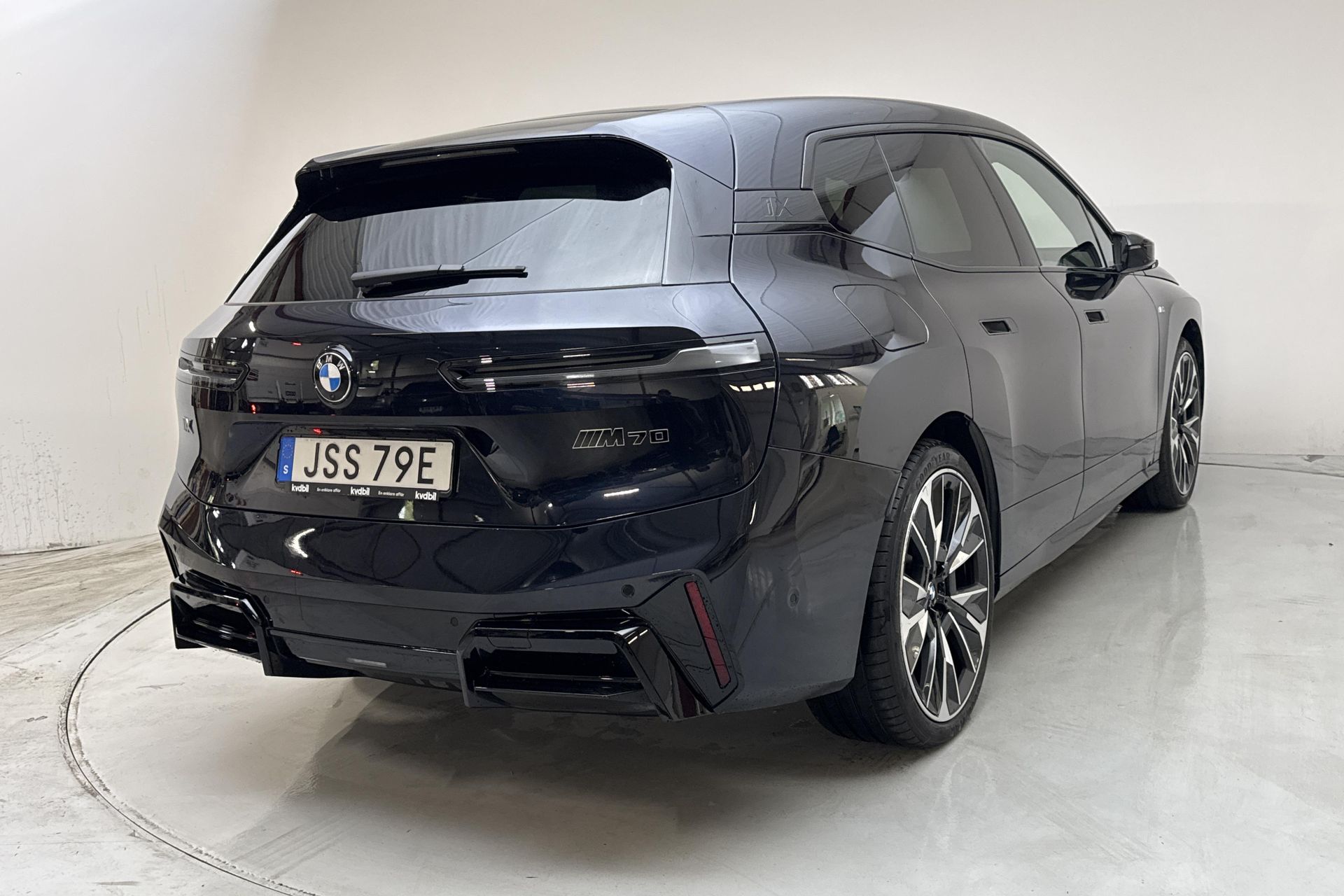 BMW iX M70 2025, bild 3/10