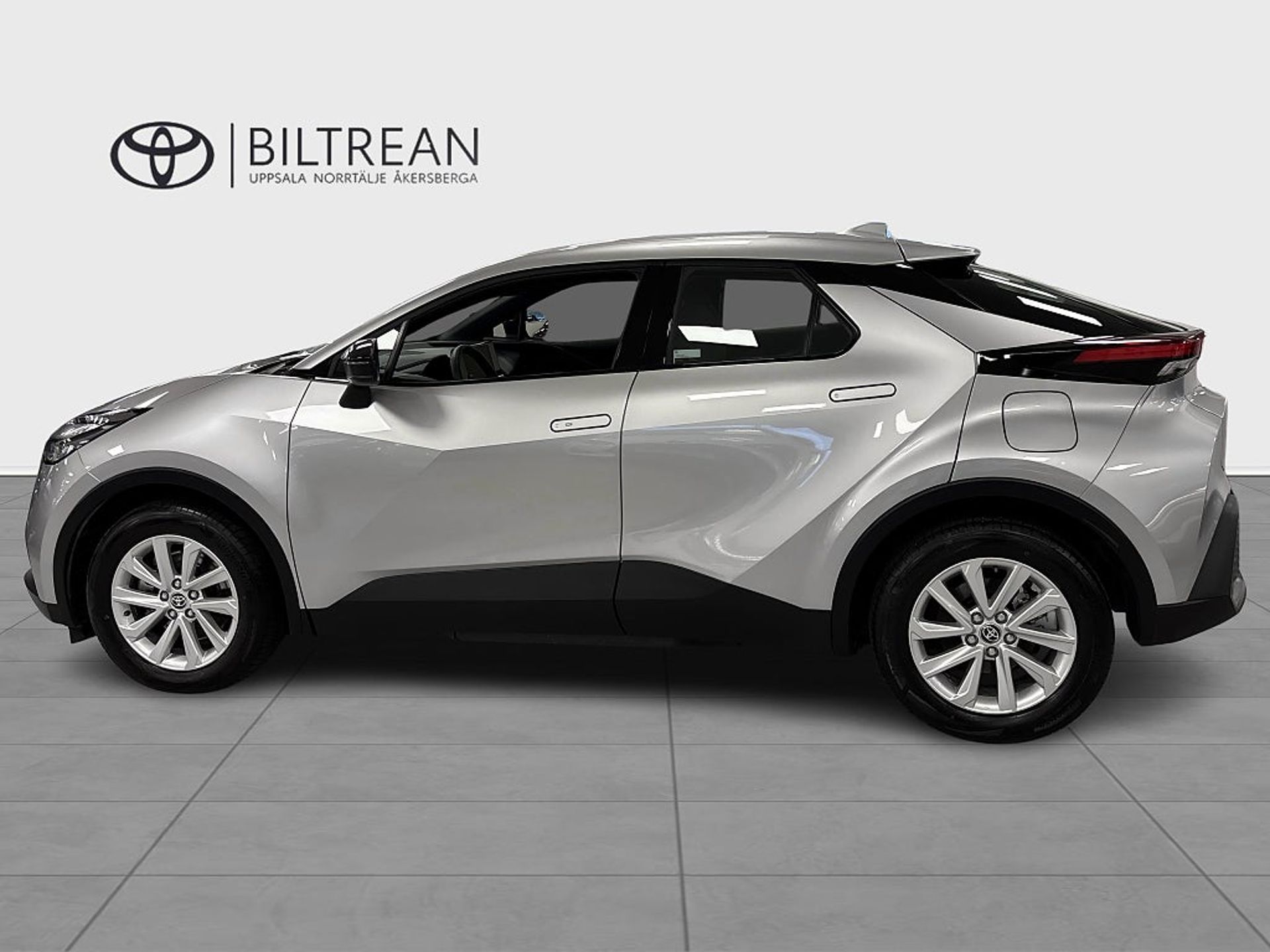 Toyota C-HR 2025, photo 4/10