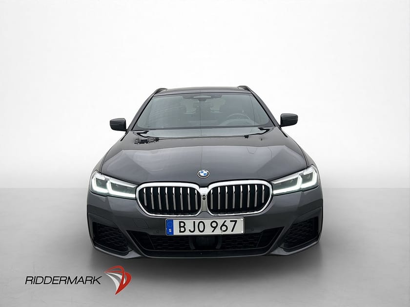 Bild 2 av BMW 530d xDrive Touring 530 M Sport Pano H/K HUD Display Key Läder Drag