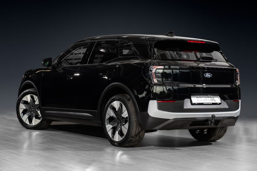 Bilde 2 av Ford Explorer EV Extended Range AWD Premium | 1.800kg Krok! | B&O