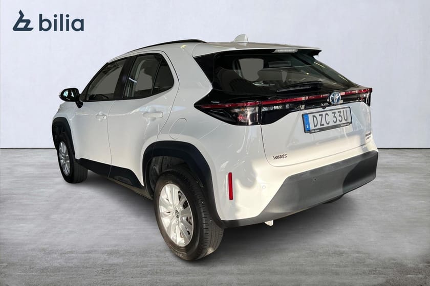 Bild 2 av Toyota Yaris Cross Hybrid AWD-i