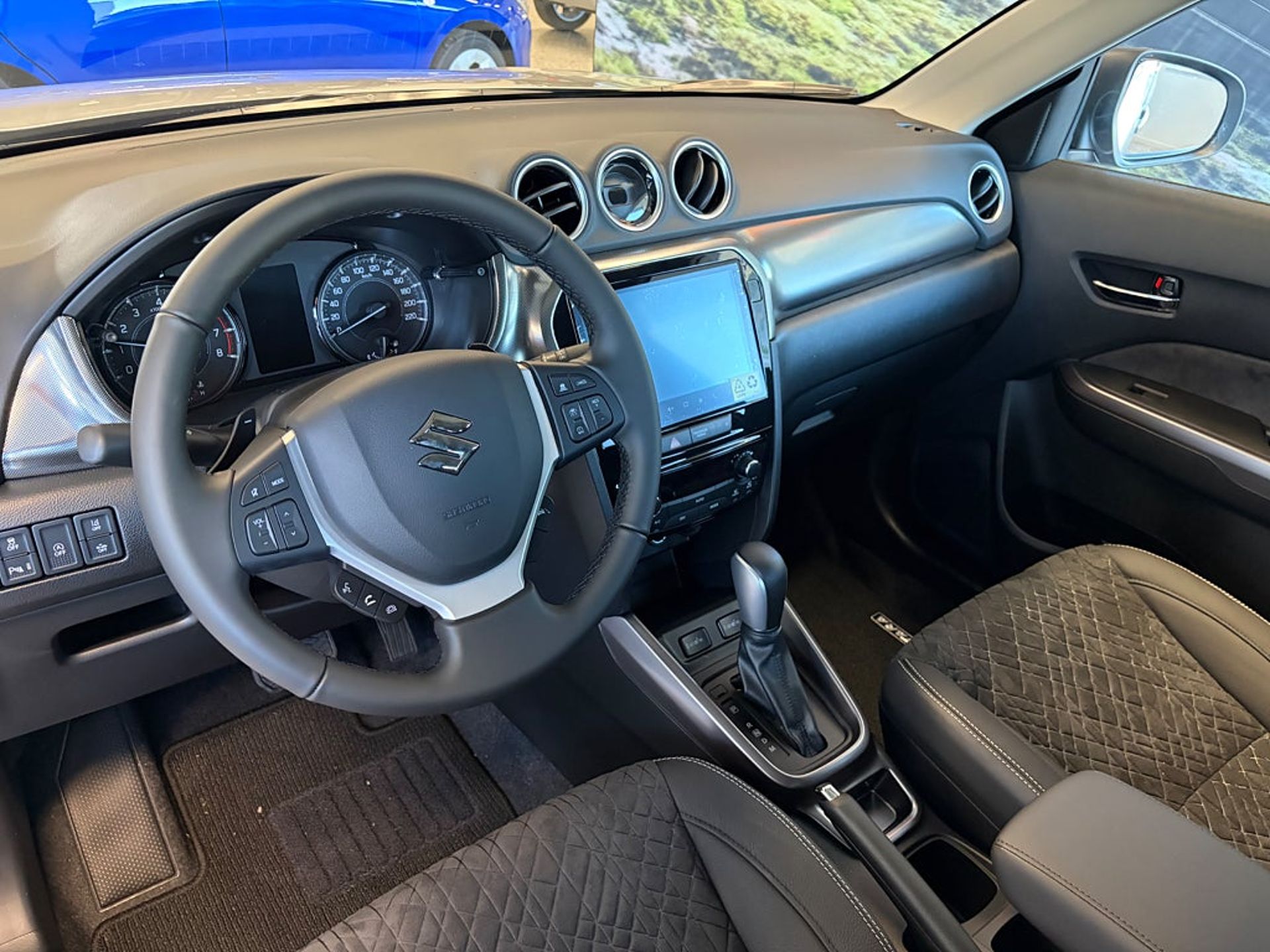 Suzuki Vitara 2026, bild 7/8