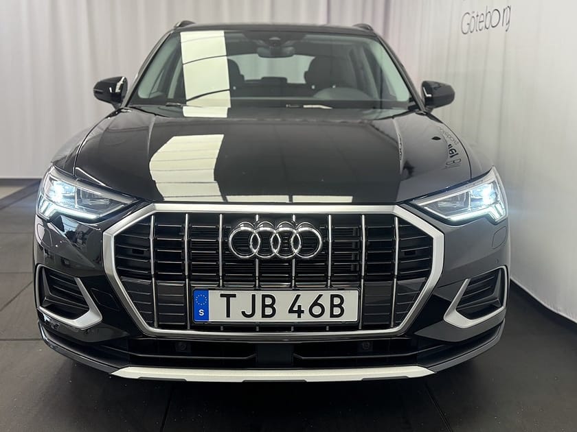 Bild 3 av Audi Q3 35 TFSI Proline Adv Evo/Värmare/Drag/Adaptiv Fart