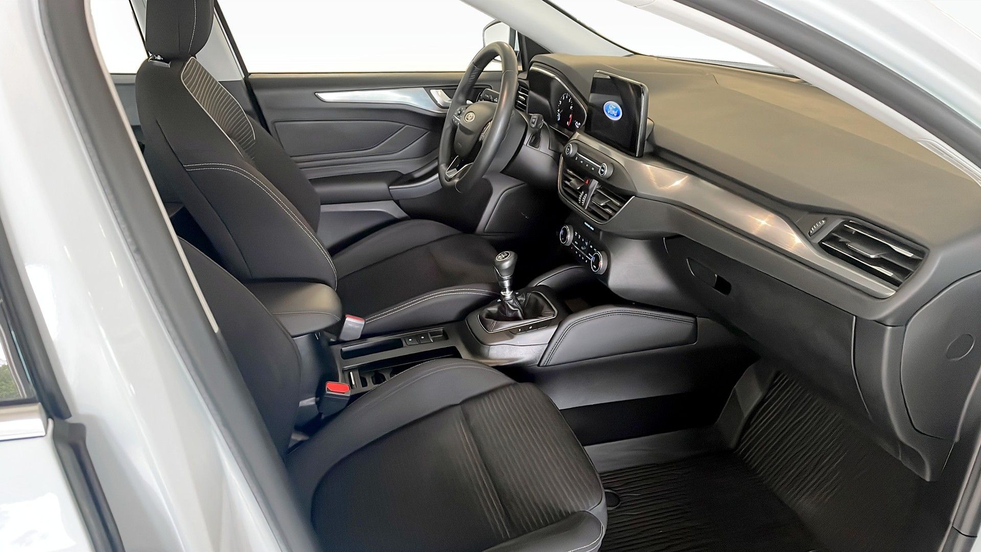 Ford Focus 2020, bild 3/9