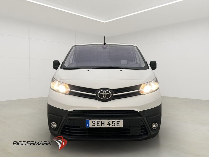 Bild 5 av Toyota Proace L3 Ny-Kamrem Värm PDC Drag HUD 2xDörr Moms