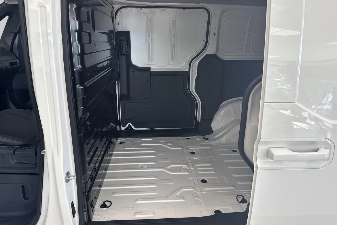 picture of a car