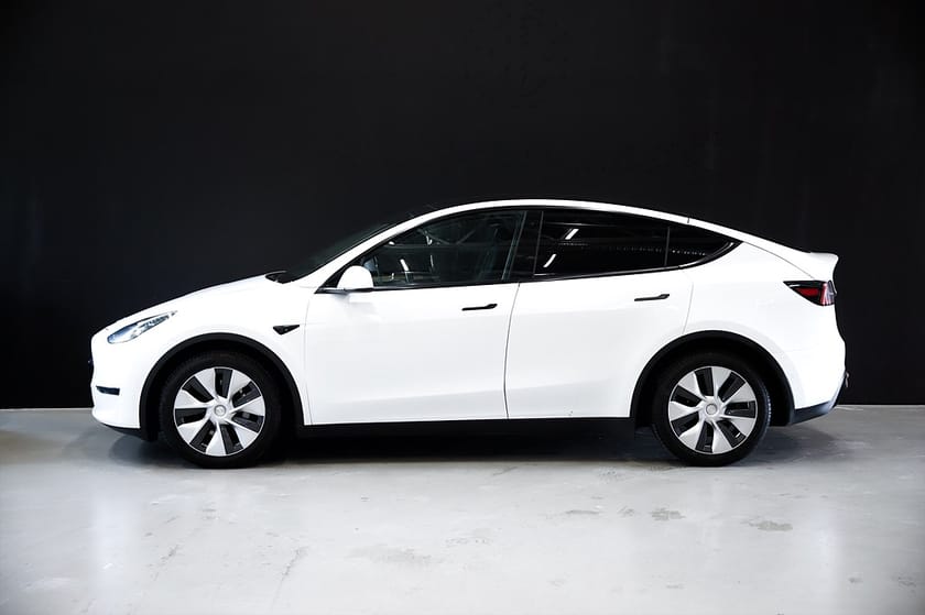 Bild 3 av Tesla Model Y Long Range AWD AWD, 514hk, 2021