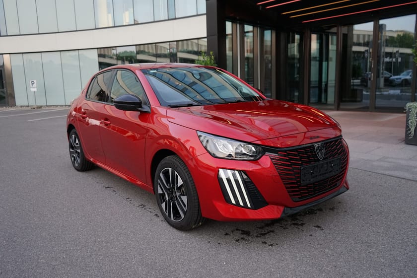 Bilde 2 av Peugeot e-208 Style