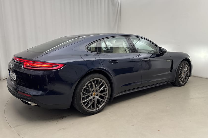 Bild 3 av Porsche Panamera 4 E-Hybrid (462hk) PDK Läder BOSE