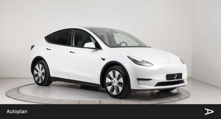 Tesla Model Y Long Range AWD