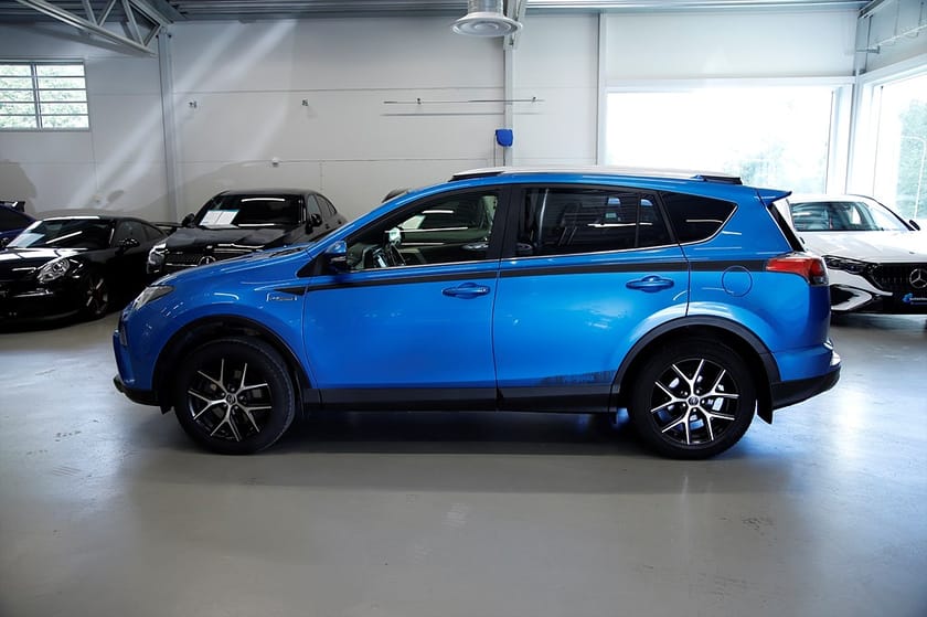 Bild 3 av Toyota RAV4 Hybrid 2.5 Dual VVT-i AWD-i E-CVT, 197hk, 2016