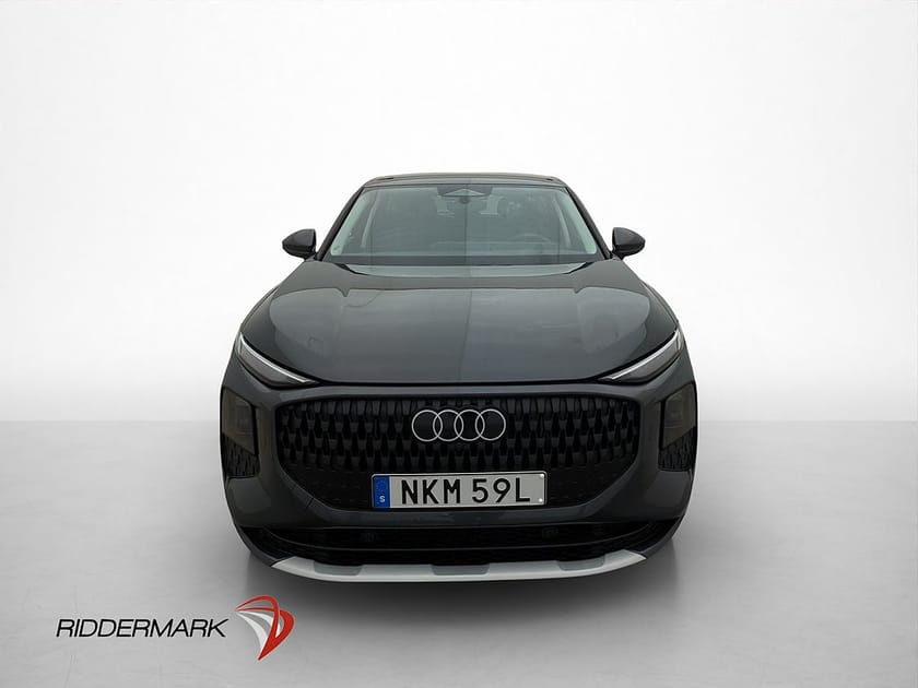 Bild 2 av Audi Q3 Sportback 2.0 TFSI Q MOMS Kamera Navi CarPlay