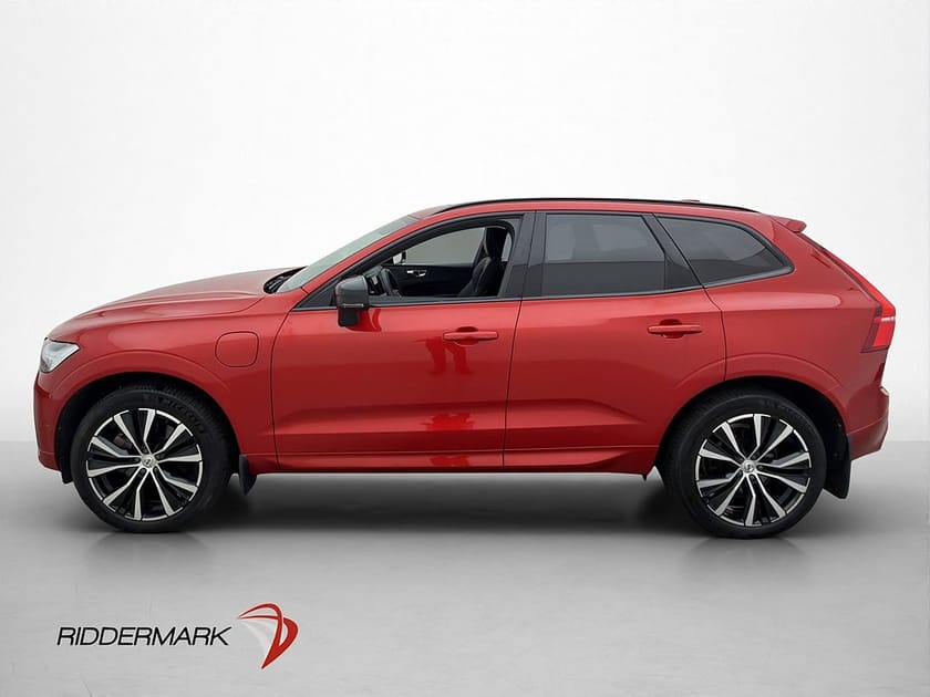 Bild 4 av Volvo XC60 T6 350hk AWD Plus Dark Pano 360° H/K Drag Värmare