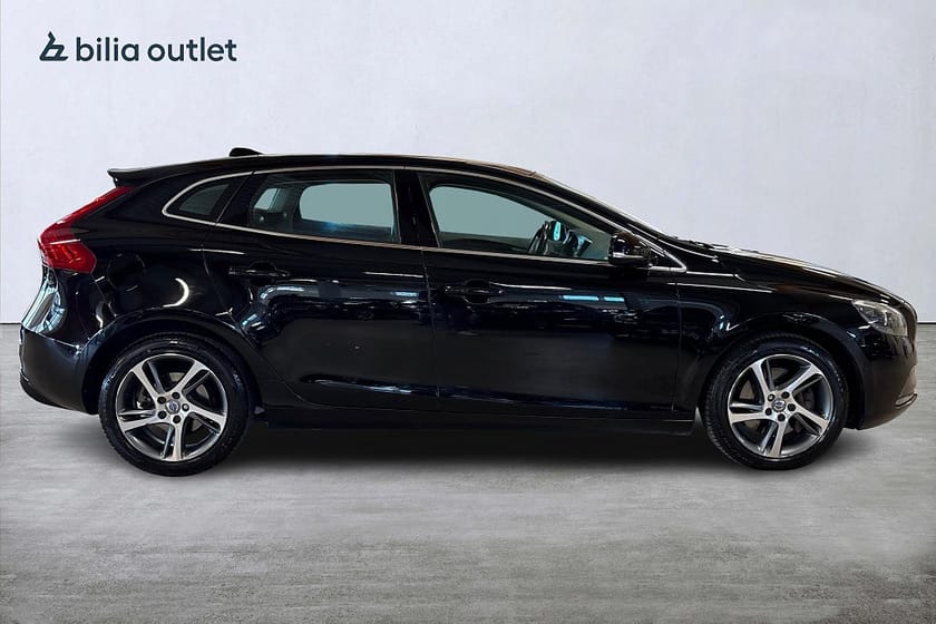 Bild 5 av Volvo V40 D3 Summum BE PRO Panorama / Harman Kardon / Keyless