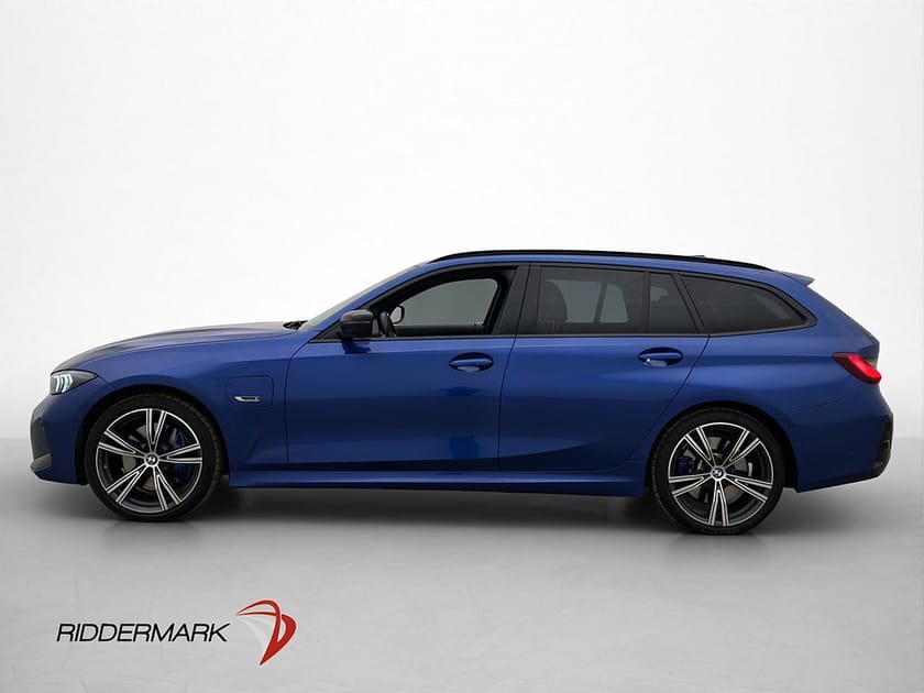 Bild 5 av BMW 330e xDrive Touring M Sport Pro H/K Pano Skinn Drag CarPlay MOMS