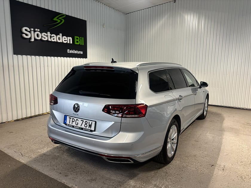 Bild 4 av Volkswagen Passat Sportscombi GTE 1.4 TSI ACT OPF Kamera/navi/Värmare