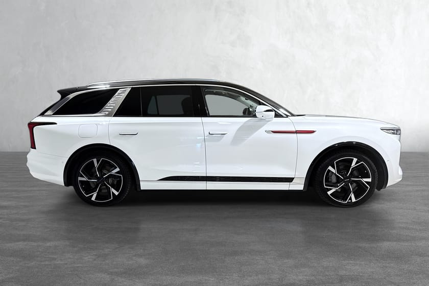 Bilde 4 av Hongqi E-HS9 Exclusive+ Luftfjæring/ 515 km WLTP/ 6-seter/ massasje/soltak