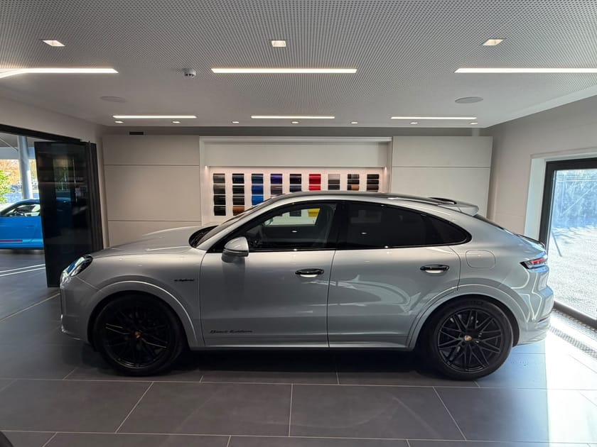 Bild 2 av Porsche Cayenne E-Hybrid Coupé