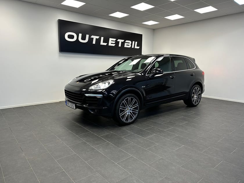 Bild 1 av Porsche Cayenne Diesel TipTronic S Base Navigation Dragkrok Bakkamera
